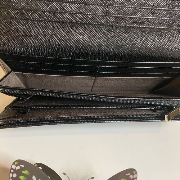 Authentic Burberry Wallet   - Picture 6 of 13